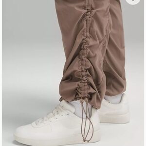 BNWT Lululemon Dance Studio Cargo